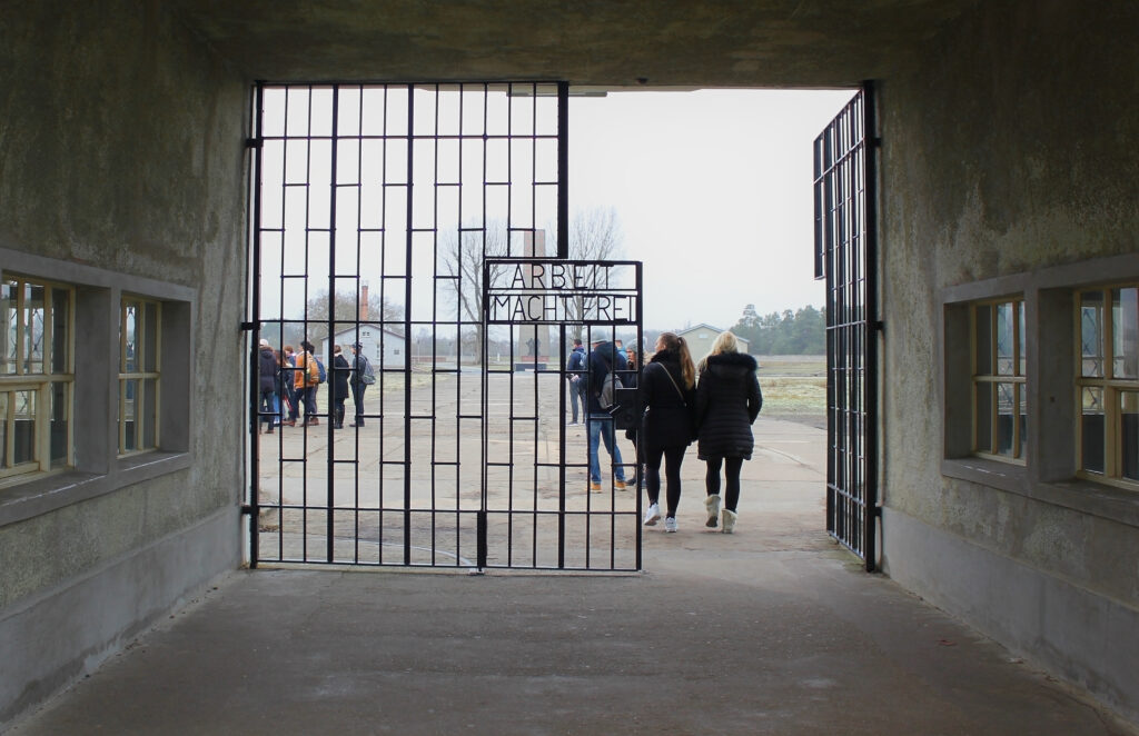 Sachsenhausen Toplama Kampı Gezi Rehberi