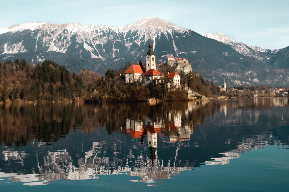 Slovenia Itinerary: The Ultimate 5-Day Travel Guide