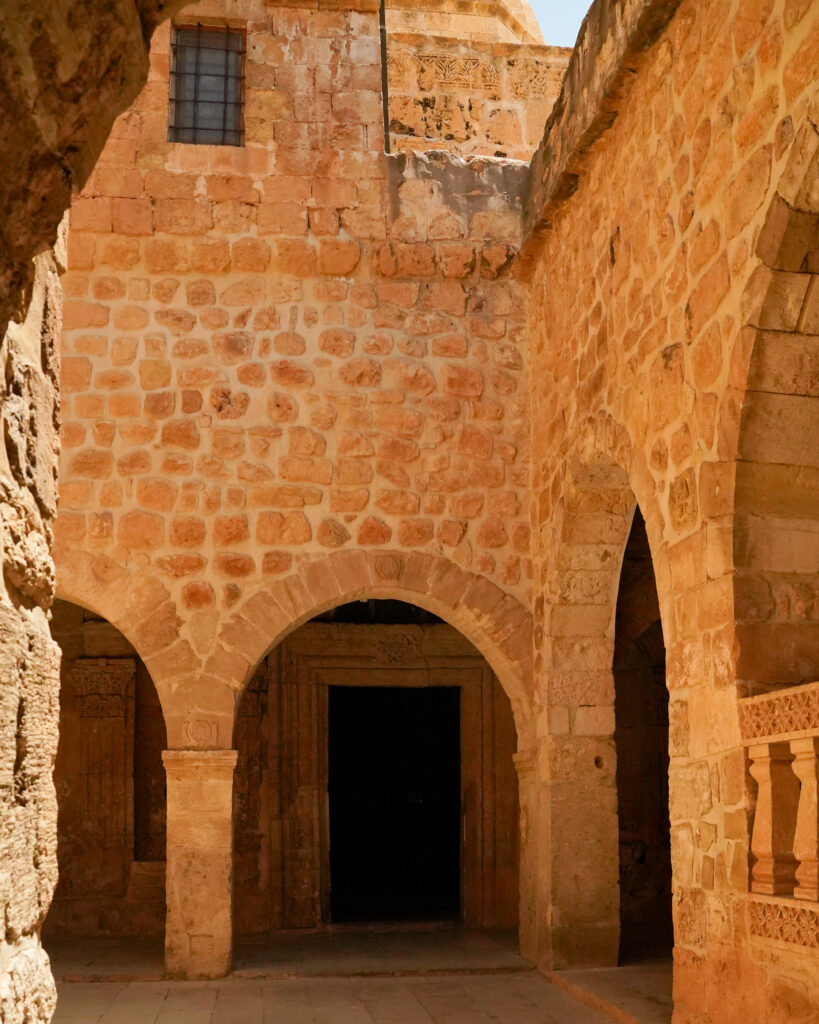Deyrulzafaran Manastırı